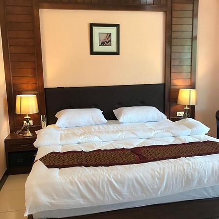 Sunny Beach View Guesthouse Ban Karon Exterior foto